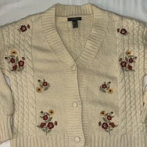 Forever 21 Cardigan Women Sz S Ivory Floral Embroidery Y2K Inspired Grannycore